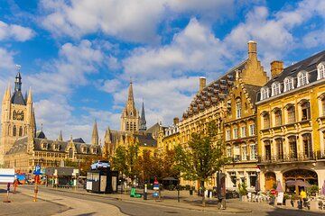 Full Day Private Tour to WWI Passchendaele Base in Ypres