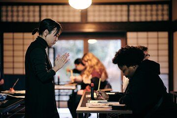 Echizen Lacquerware and Washi Paper Craft Tour