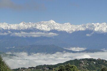 Easy Nagarkot Hike Option of Sunrise with Bhaktapur Tour