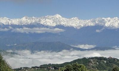Easy Nagarkot Hike Option of Sunrise with Bhaktapur Tour