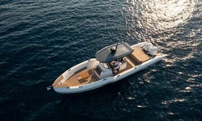 Rafnar 1200 Leisure T Top Charter from Athens