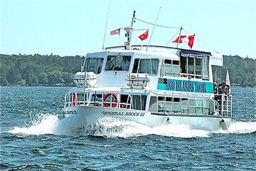 Private 90 Minute 1000 Islands Cruise For Up to 50 People