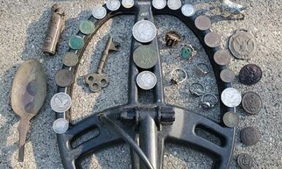 Kenosha Metal Detecting Tour to Simmons Island Beach