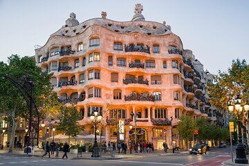Barcelona La Pedrera Casa Mila Museum Tour,