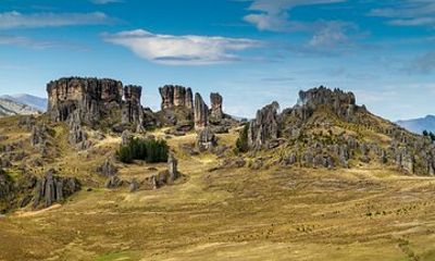 Cajamarca: Cumbemayo - the Stone Forest