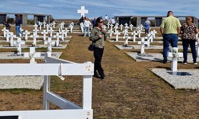 Argentine Military Cemetery tour