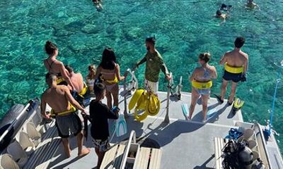 All-Inclusive Boat Snorkeling & Beach Day to the Fajardo Islands