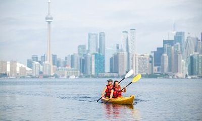 Introductory Kayak Lesson on Toronto Islands