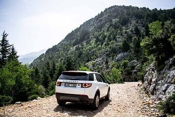 Crete Above the Clouds: Private 4x4 White Mountains Safari