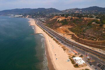 California Beach Towns and Celebrity Homes Private Flexible Tour