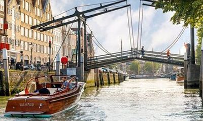 Private Guided Walking & Boat Tour Through Historical Dordrecht