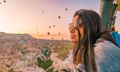 Cappadocia Sunrise Hot Air Balloon with Flight from Istanbul