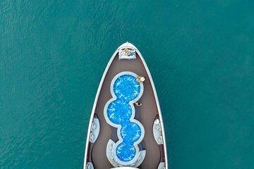 Hanoi: Symphony Luxury Cruise – The Perfect Ha Long Bay Trip