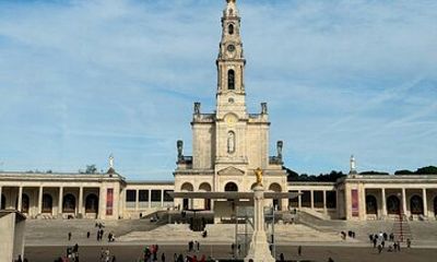 Fátima, Batalha, Nazaré and Óbidos Private Full Day Tour