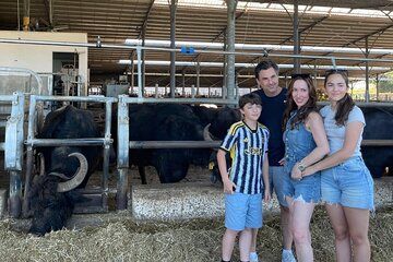 Mozzarella Experience : Tour + Lunch at the Dairy