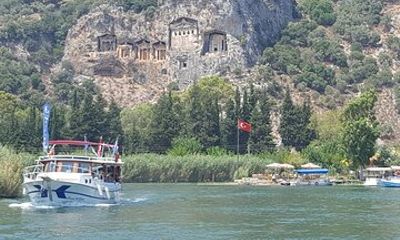 Dalyan River Cruise: Rock Tombs, Mud Bath & Iztuzu, from Dalyan