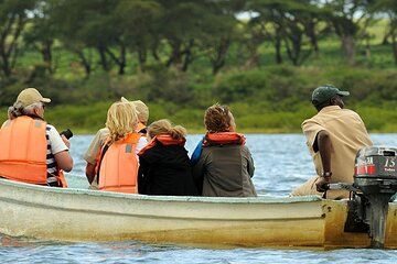 Crescent Island Day Trip with Boat Ride from Nairobi
