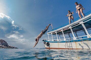 Mui Ne to Vinh Hy Bay Snorkeling and Waterfall Trip