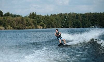 Wakeboarding Private Experience from Guatape