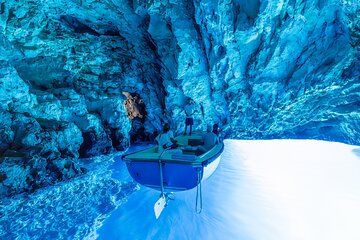 Private Blue Cave, Hvar and Vis Tour with Gray Line Croatia