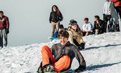 Private Winter Tour + Sledding in Rocky Mountain National Park