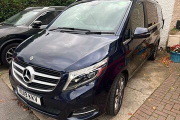 One Way Taxi Transfer from London Luton Airport to London City