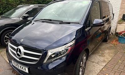 One Way Taxi Transfer from London Luton Airport to London City