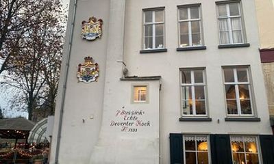 Private Deventer City Walking Tour with Escape Game Puzzles