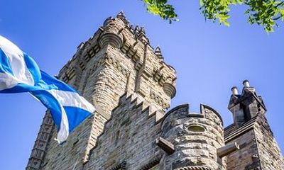 The William Wallace Private Tour in a London Taxi from Edinburgh