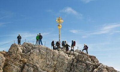 Private Zugspitze Tour – Cable Car Tickets & Lunch from Garmisch