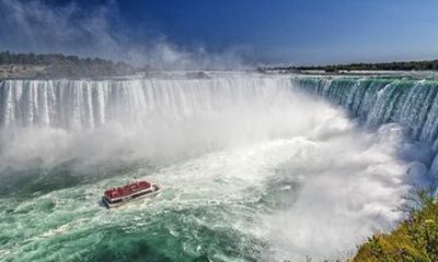 From Buffalo:Niagara Falls Private Full day Tour/Private Transfer