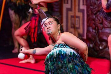 Waitangi Treaty Grounds: Combo Pass (Hāngī + Concert + Admission)