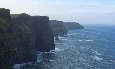 Cliffs of Moher en route Dingle to Galway – Premium Car Service