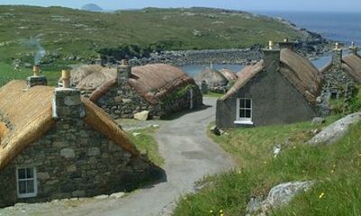 Experience Private Lewis Historical Tour