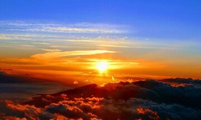 Haleakala National Park Sunrise and Zipline Tour