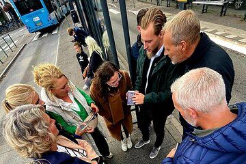 Arnhem: City Game Group Tour the Historic 1944