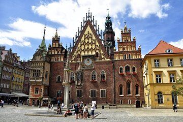 Wroclaw Walking Tour: Explore Top Sights & Hidden Gems
