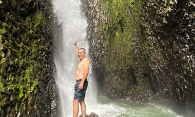 Private Hiking Tour and Waterfall Don LoLo's Puddles