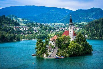 Private Day Trip to Ljubljana and Lake Bled from Zagreb
