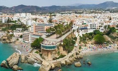 Nerja Day Tour from the Costa del Sol