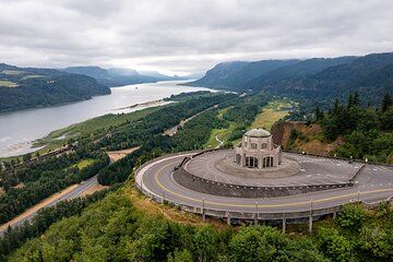 Private Tour of Multnomah Falls and Columbia Gorge