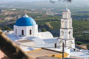 Santorini Traditional Villages and Akrotiri Excavations