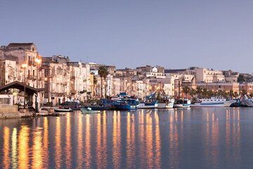 Private Authentic Tour of The Treasures of Magna Graecia