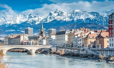 Grenoble Alpes Isère Airport (GNB) Private Transfer to Grenoble