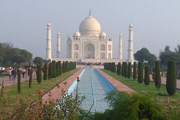 Goa Agra Same Day Tour with return flights and lunch