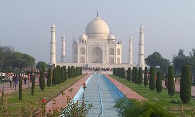 Goa Agra Same Day Tour with return flights and lunch