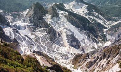 Private Tour to Carrara Marble Quarries and Lucca from port