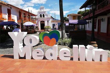 Full Tour of the Most Famous Places in Medellin