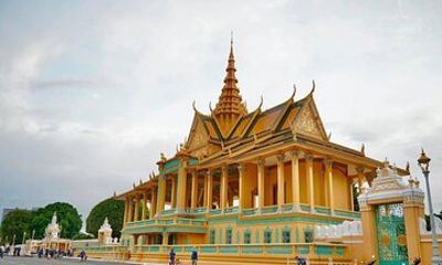 From Sihanoukville: Phnom Penh Day Trip for Cruise Ship Guests