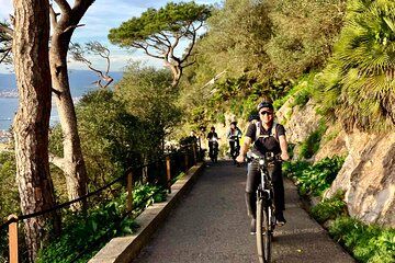 EBike-Gibraltar: Rock the Self-guided Tour with Smartguide App